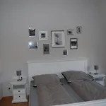 B2-ferienwohnung * Эрфурт